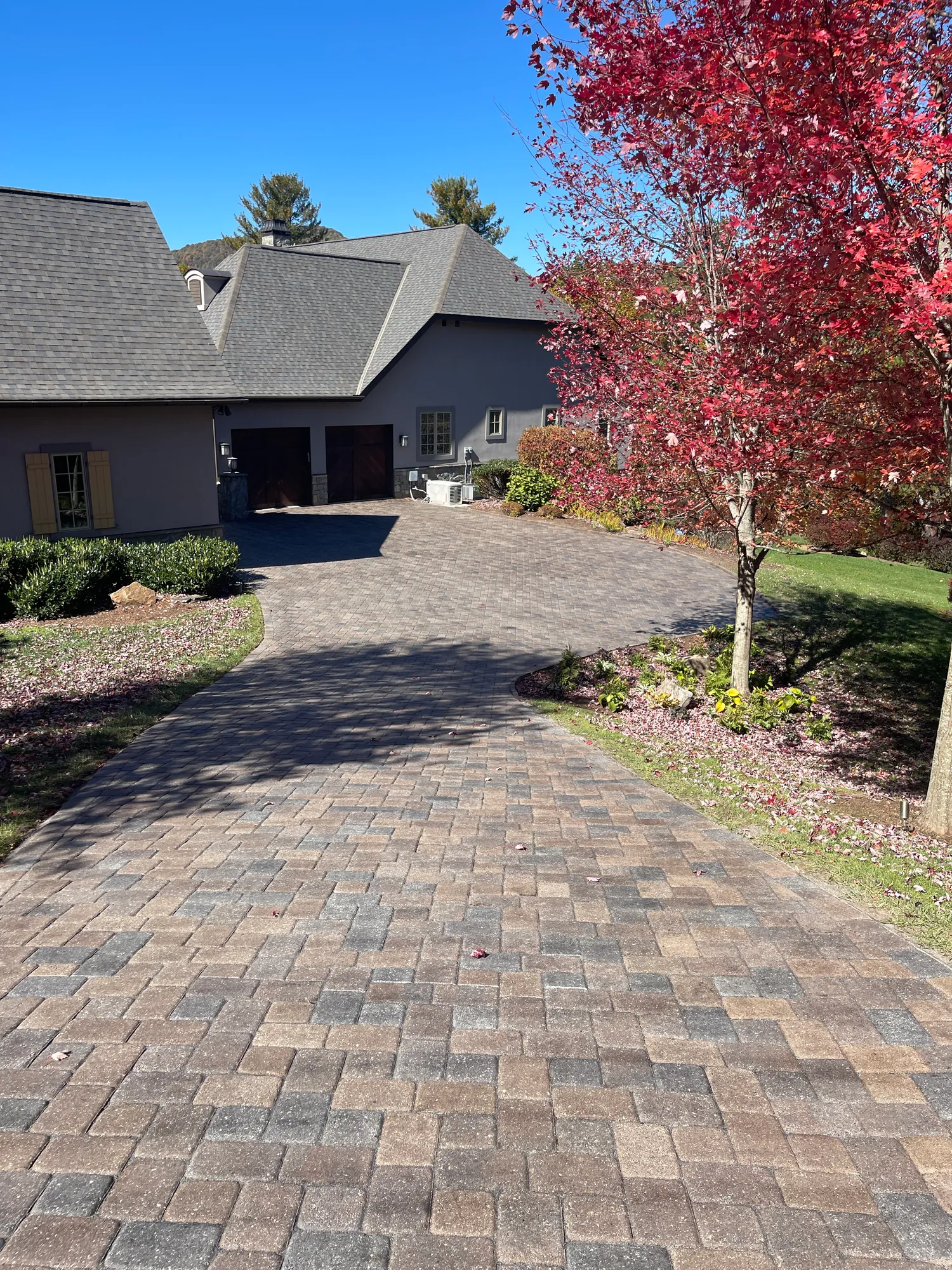Walnut Cove Driveway Sealing After