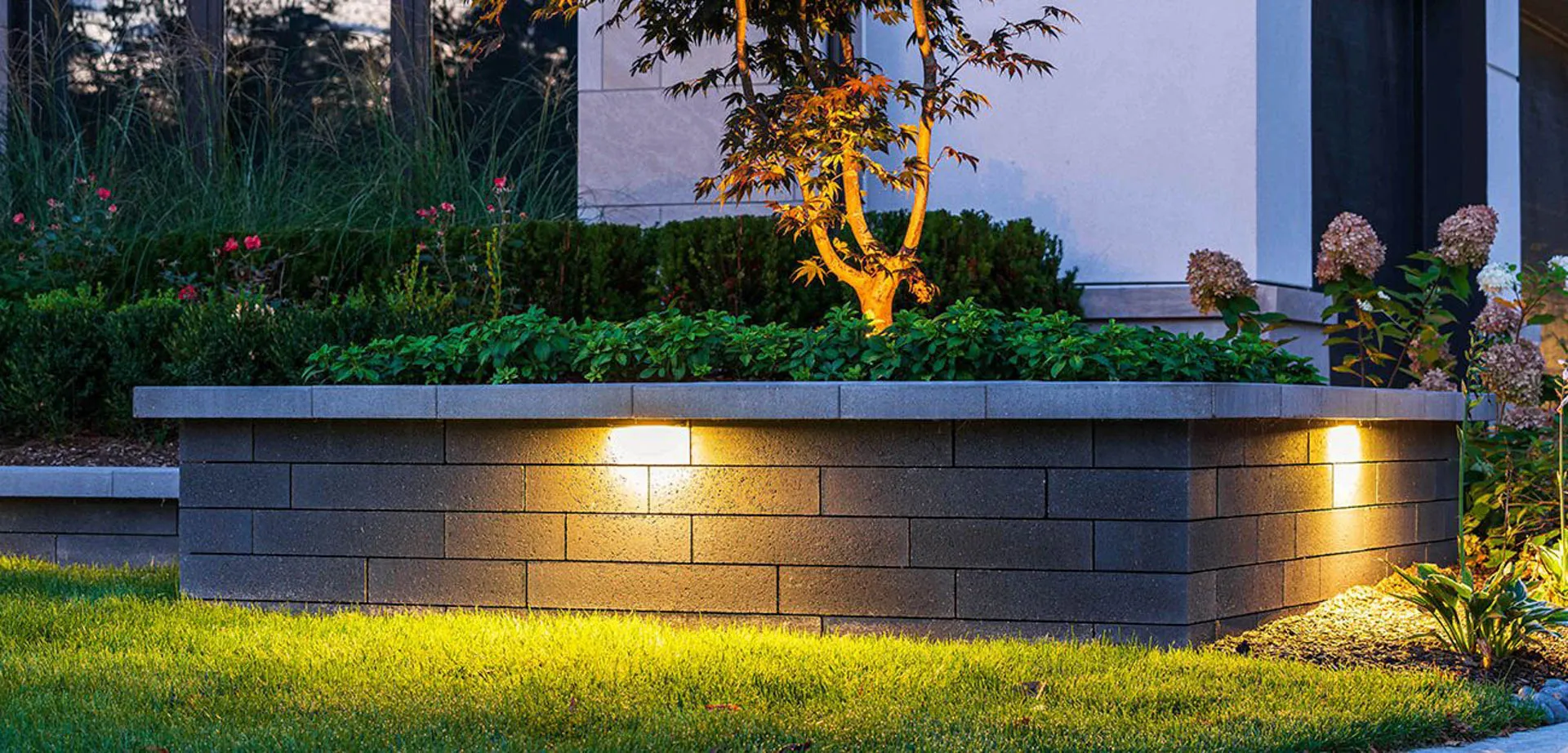 Landscape Lighting Design & Installation